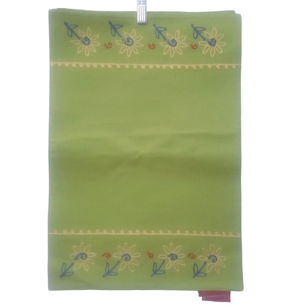 Gloria Vanderbilt Home Table Mats Set of 4 Embroidered Floral Green Cotton Mats